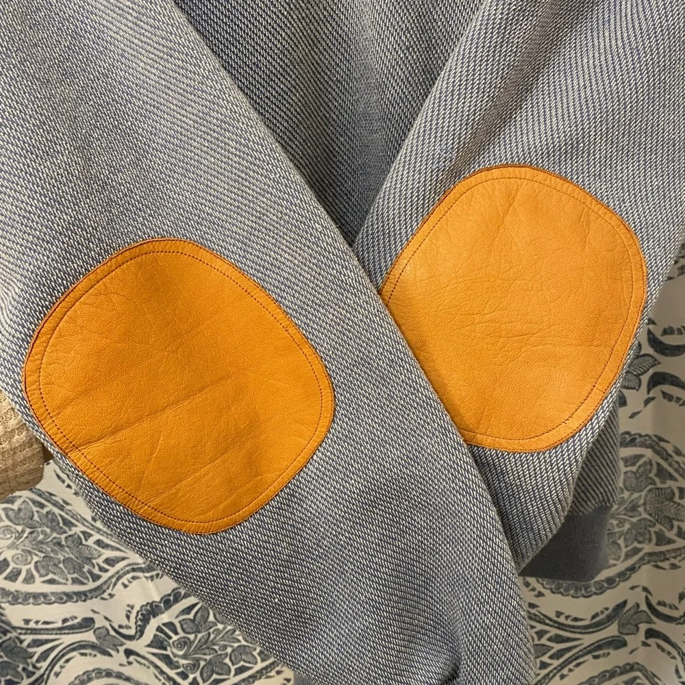 Orvis Grandpacore Cottagecore Old Money Men's Pullover with Tan Elbow Patches - Picture 7 of 9